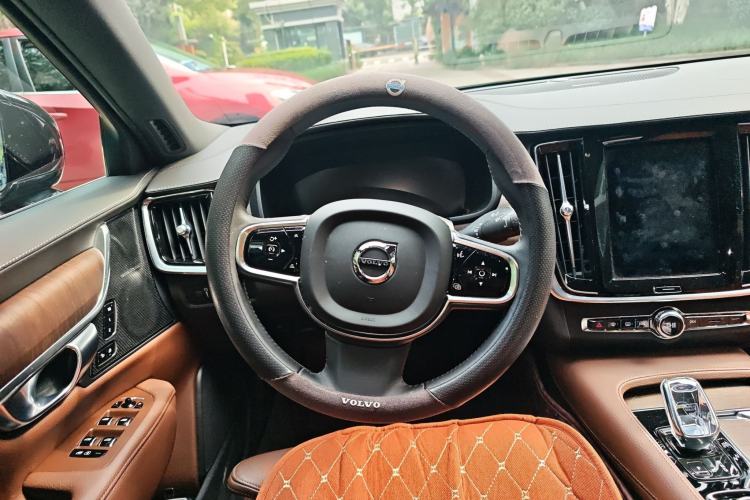 Used Volvo S90 2021 B5 Zhiyuan Luxury Edition Steering Wheel