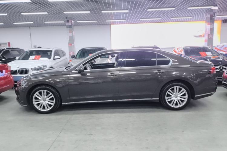 Used Volkswagen Phideon 2018 380TSI Two-Wheel-Drive Flagship Edition
