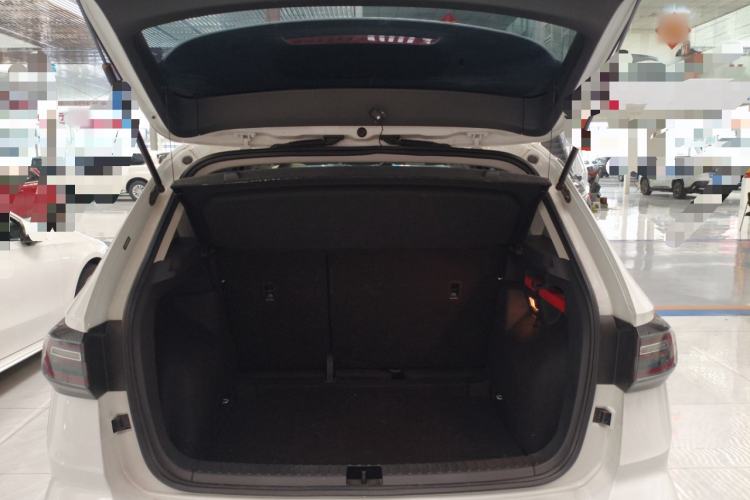 Used Volkswagen Tharu 2023 300TSI Two-Wheel-Drive Full Moon Edition