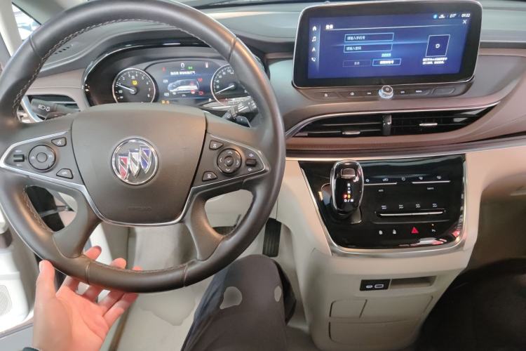 Used Buick GL8 2022 Land Business Class 652T Luxury Model