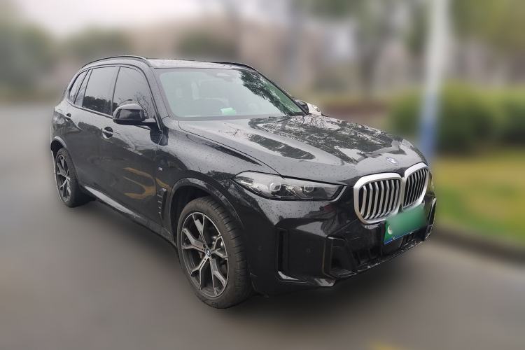 Used BMW X5 2025 Model, xDrive 30Li Prestige M Sport Night Package
