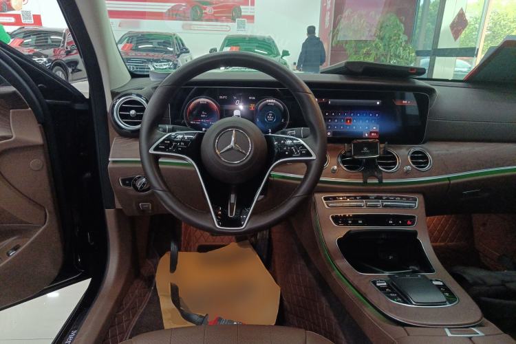 Used Mercedes-Benz E-Class 2023 Updated E 300 L Luxury Edition
