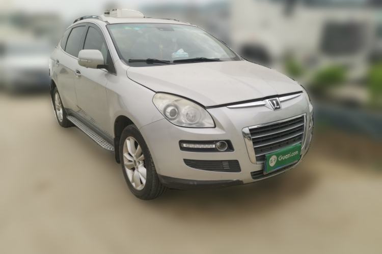 Used Luxgen Great 7 SUV 2011 2.2T Two-Wheel Drive Smart Version Front Right 45 Deg