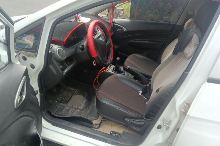 Used Chevrolet Sail 2013 Sedan 1.2L Manual Fashionable Happiness Edition