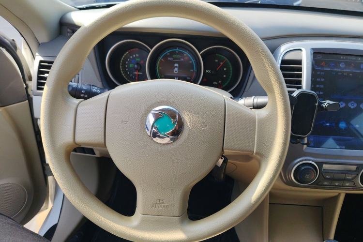 Used Dongfeng Junfeng E11K 2019 Standard Model
