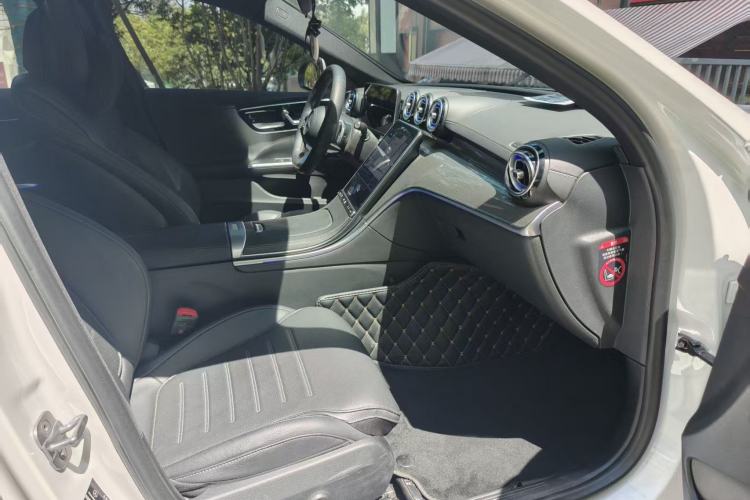 Used Mercedes-Benz C-Class 2024 Restyled C 260 L Sport Edition Interior 7