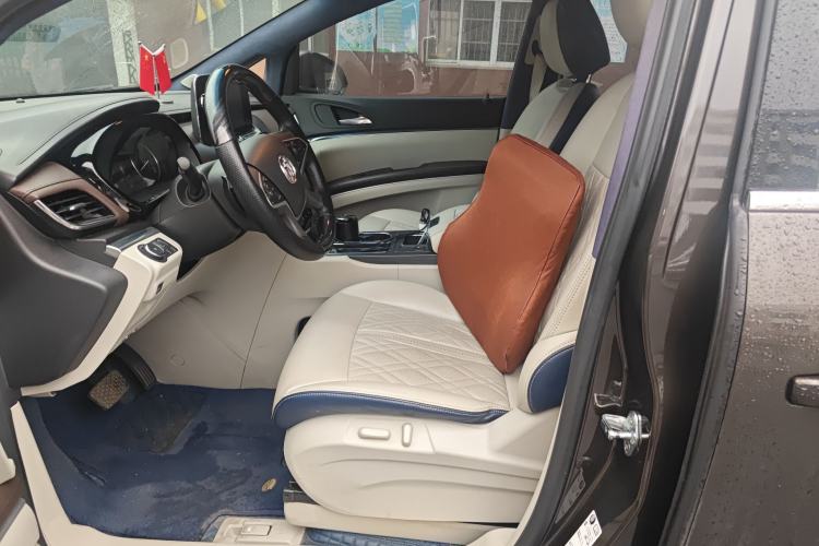 Used Buick GL8 2021 Land Cruiser Executive Class 652T Comfort Model