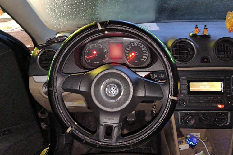 Used Volkswagen Jetta 2013 1.6L Manual Comfort Model Steering Wheel