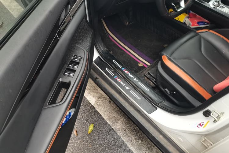 Used CHANGAN UNI-V 2023 1.5T Prestige Model
