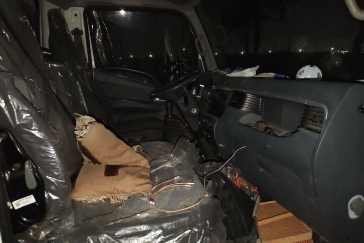 Used JAC Group Ruiling 
