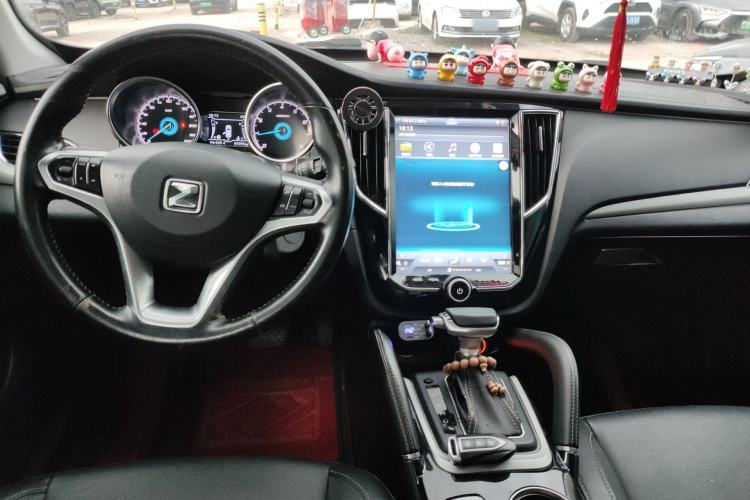 Used Zotye SR7 2016 1.5T CVT Cube Heart Edition China V Standard Center Console