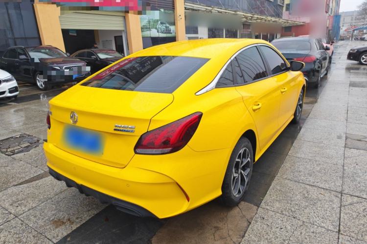 Used MG 5 2021 180 DVVT CVT Youth Luxury Edition
