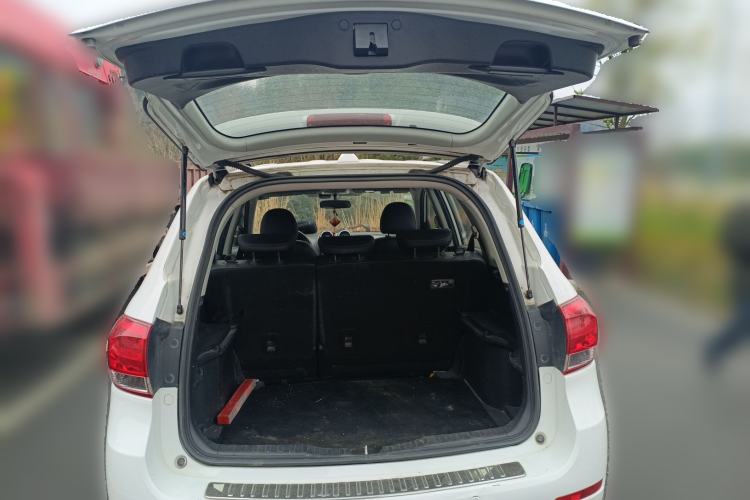 Used Haval H6 2014 Upgraded Model 1.5T Manual Two-Wheel Drive Elite Version