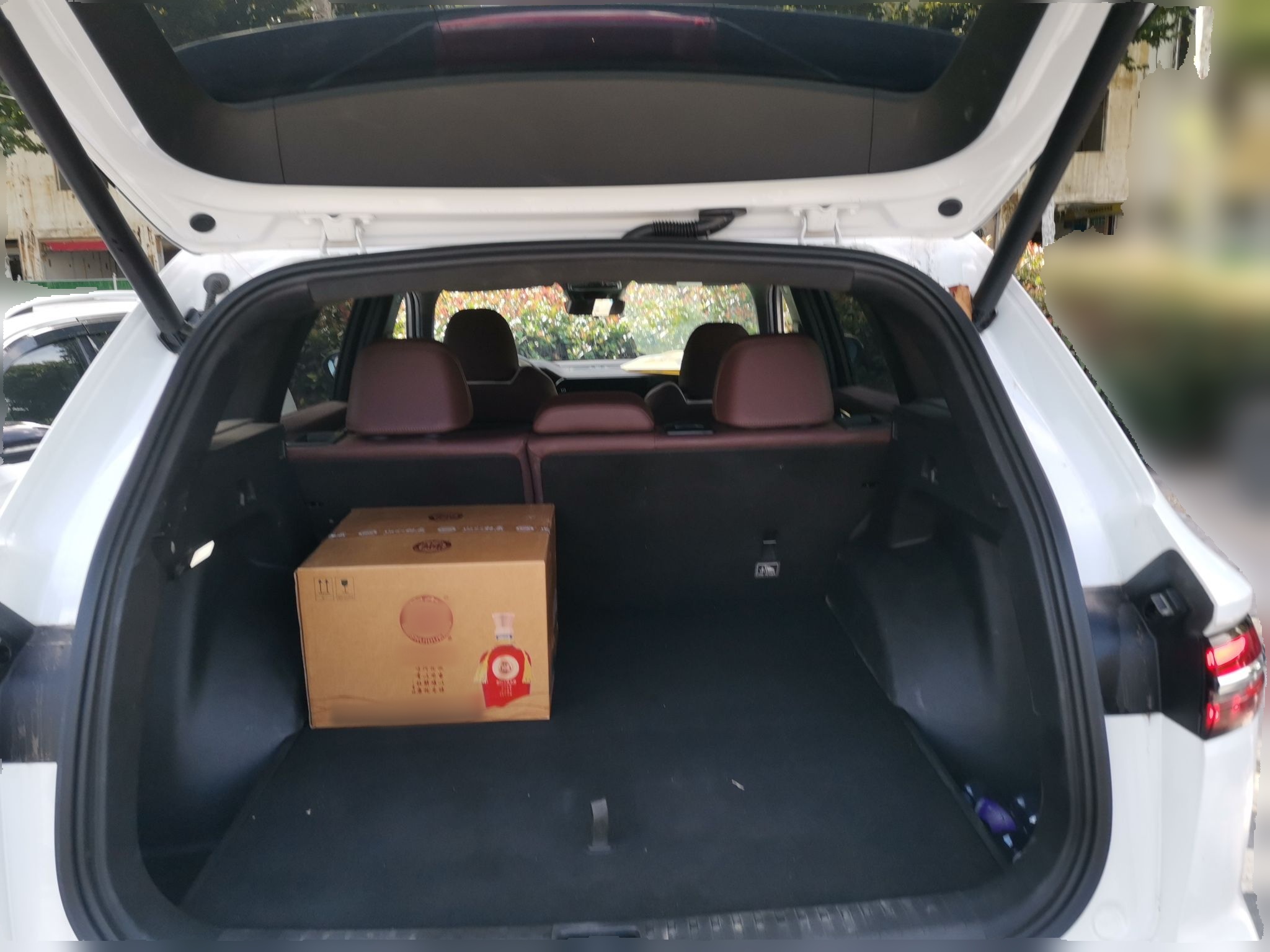 Geely Auto Monjaro L 2021 2.0TD DCT EVO Two-Wheel Drive Prestige Version — снимка 19