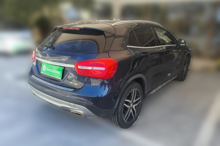 Used Mercedes-Benz GLA 2016 GLA 200 Fashion Model Rear Right 45 Deg