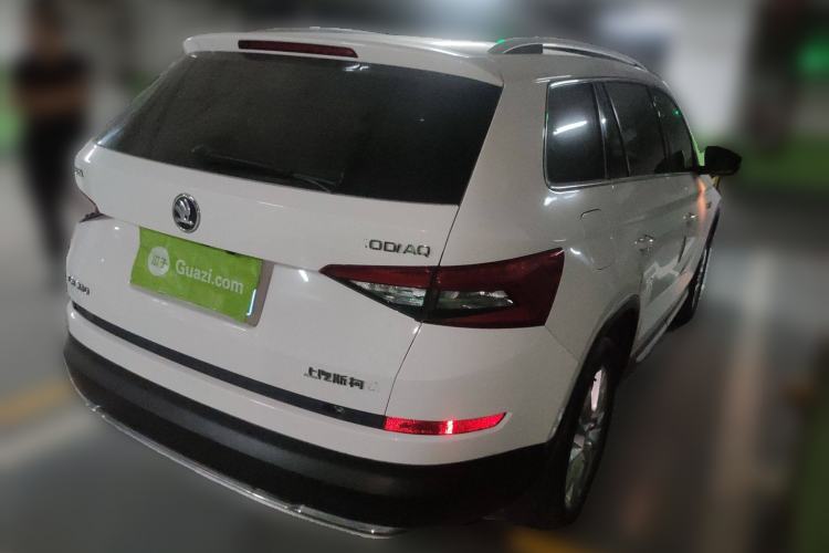 Used Skoda Kodiaq 2018 Facelifted TSI330 5-Seater Two-Wheel-Drive Luxury Enjoyment Edition
