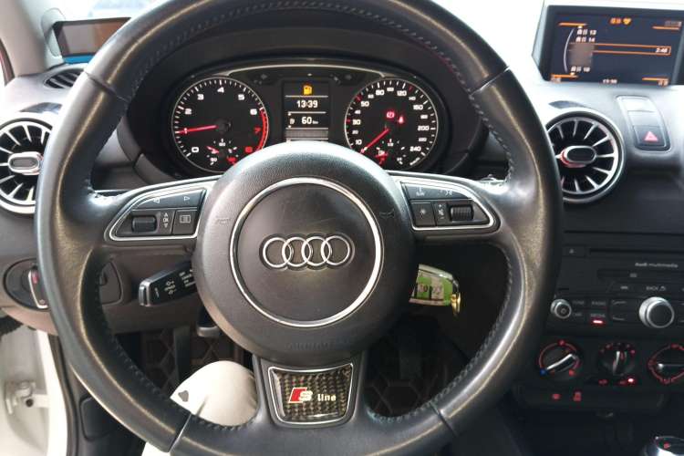 Used Audi A1 2013 30 TFSI Sportback Ego Steering Wheel