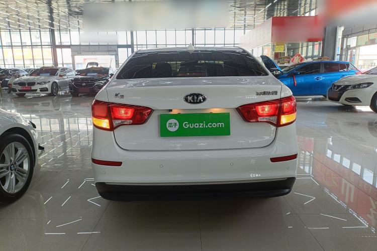 Used Kia K2 2015 Sedan 1.4L MT GLS