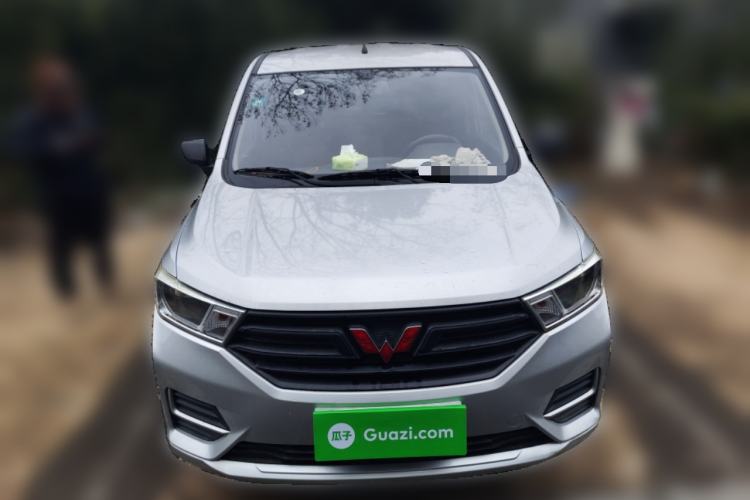 Used Wuling Hongguang 2019 1.5L S Basic Window-Sealed Vehicle China VI LAR Front