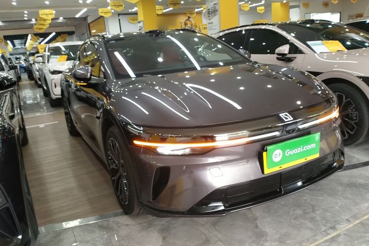 Used Zeekr 007GT 2025 Rear-Drive Intelligent Driving Version 75 kWh Front Right 45 Deg