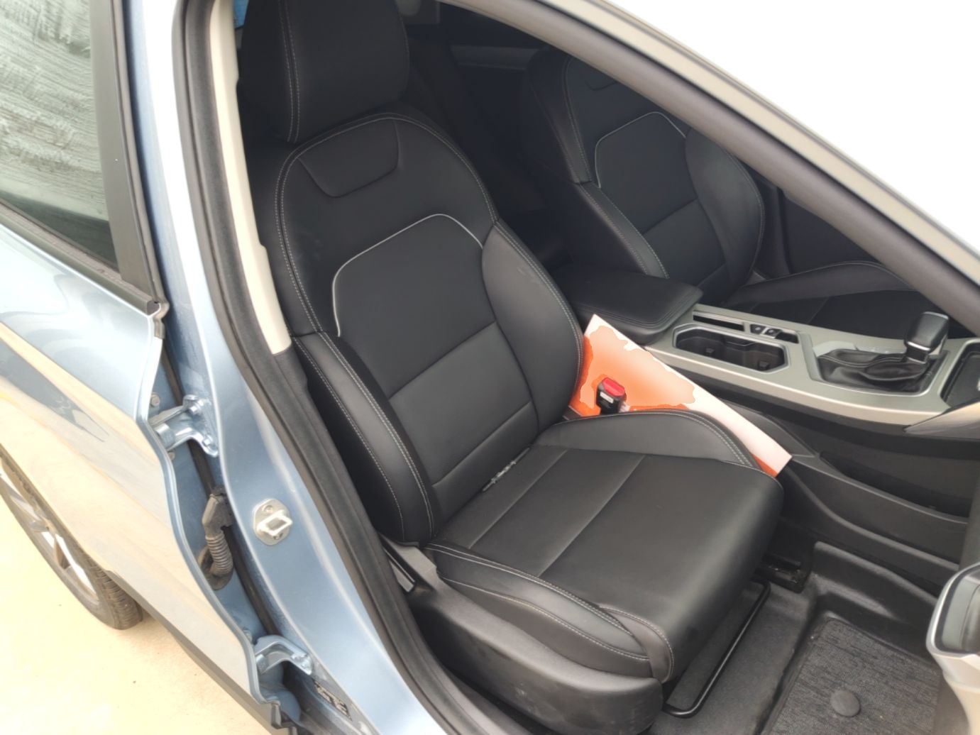 Geely Auto Coolray 2025 1.5L CVT Super Edition — снимка 19