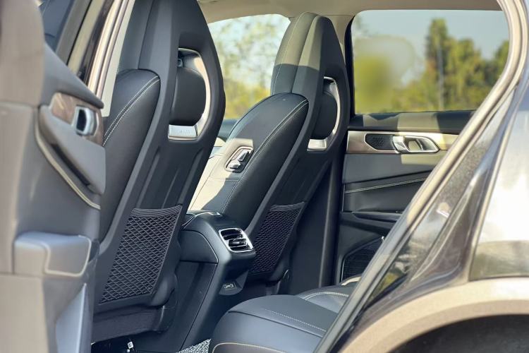 Used Lynk & Co 01 2019 2.0T Two-Wheel-Drive Pro Version China VI Standard Interior 4