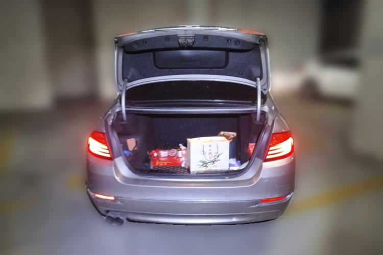 Used BMW 5 Series 2014 525Li Luxury Design Package
