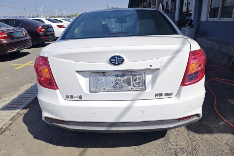 Used Bestune B50 2013 1.6L manual luxury version