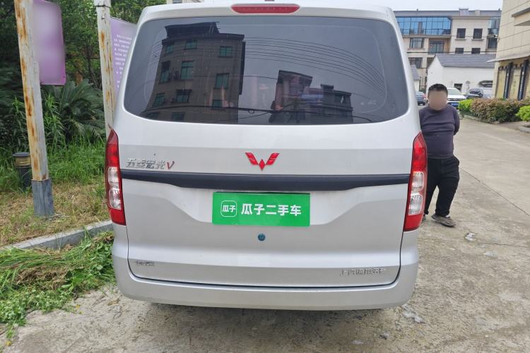 Used Wuling Hongguang V 2022 1.5L Jingqu Edition Electric-Assist LAR Rear