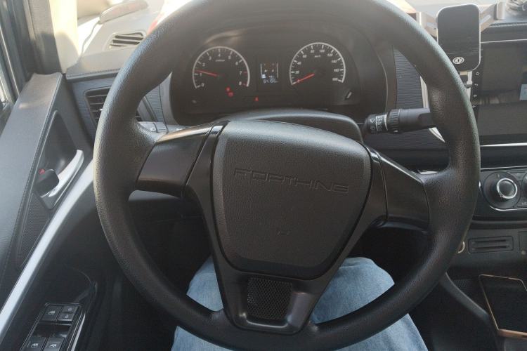 Used FORTHING Lingzhi 2023 V3 1.6L Base Model 2 Seats Steering Wheel