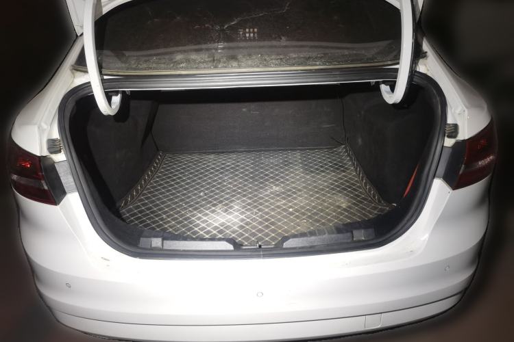 Used Ford Escort 2015 1.5L Automatic Comfort Edition Trunk