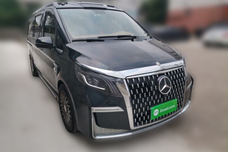 Used Mercedes-Benz Vito 2021 2.0T Business Version 7 Seats Front Right 45 Deg