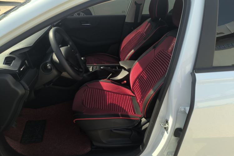 Used Roewe i5 2023 1.5L Manual Comfort Edition Left Front Seat