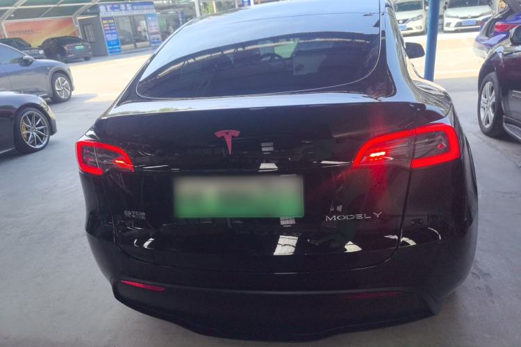 Used Tesla Model Y 2022 Rear-Wheel-Drive Version
