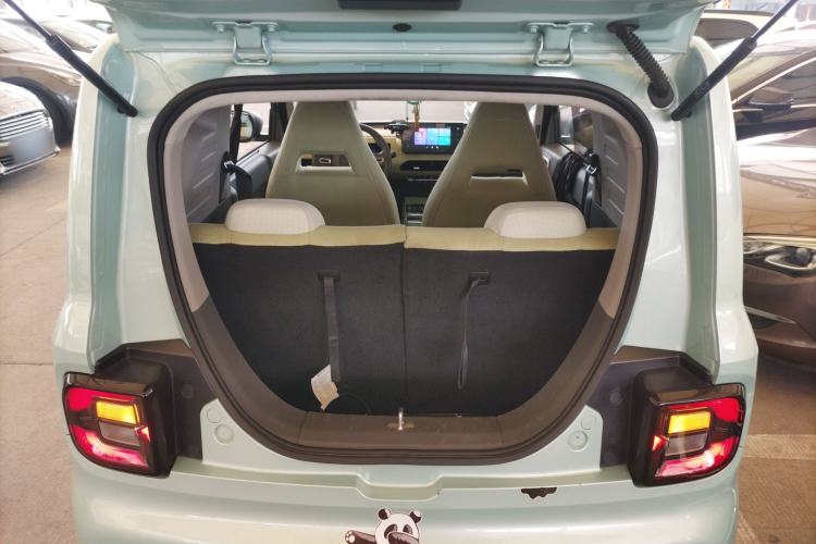 Used Geely Galaxy Panda 2023 Panda Mini 200km Endurance Bear