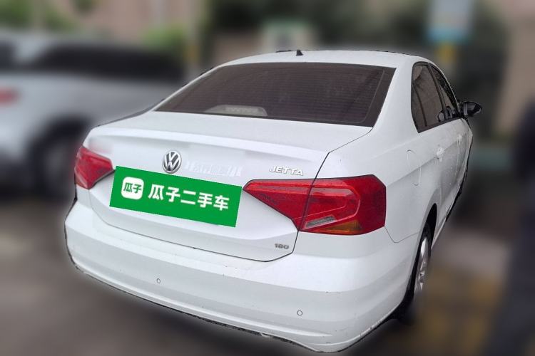 Used Volkswagen Jetta 2019 Dream Edition 1.5L Automatic Fashionable Version
