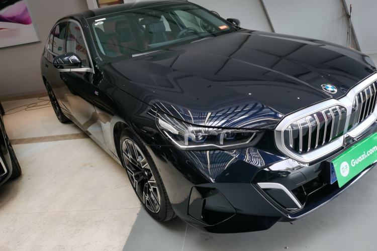 Used BMW 5 Series 2025 530Li Luxury Edition M Sport Package
