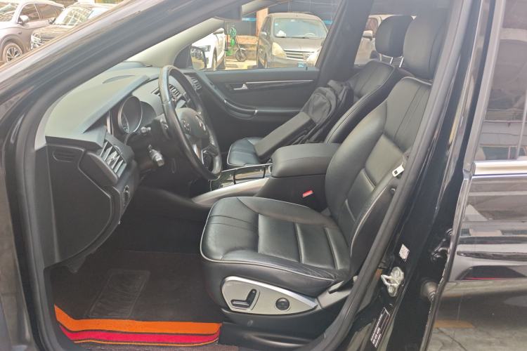 Used Mercedes-Benz R-Class 2017 R 320 4MATIC Business Edition Prestige Model