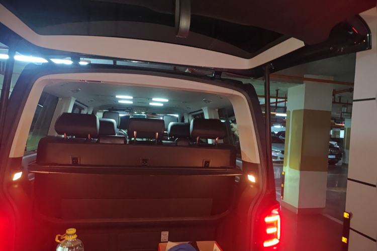 Used Volkswagen Multivan 2018 2.0 TSI Four-Wheel Drive Comfort Edition 7-Seater
