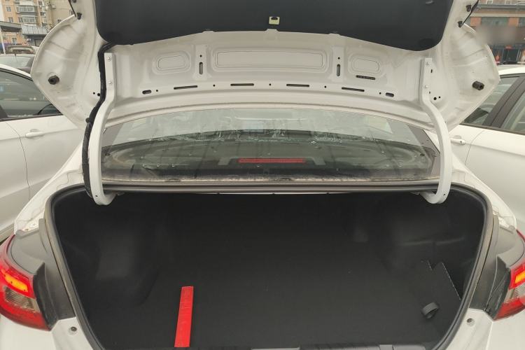 Used Chery Arrizo 5 2025 Excellence Version 1.5L Manual Fashion Edition
