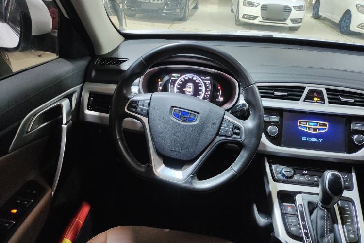 Used Geely Auto Emgrand X7 Sport 2016 1.8TD Automatic All-Wheel-Drive ZhiZun Edition Steering Wheel