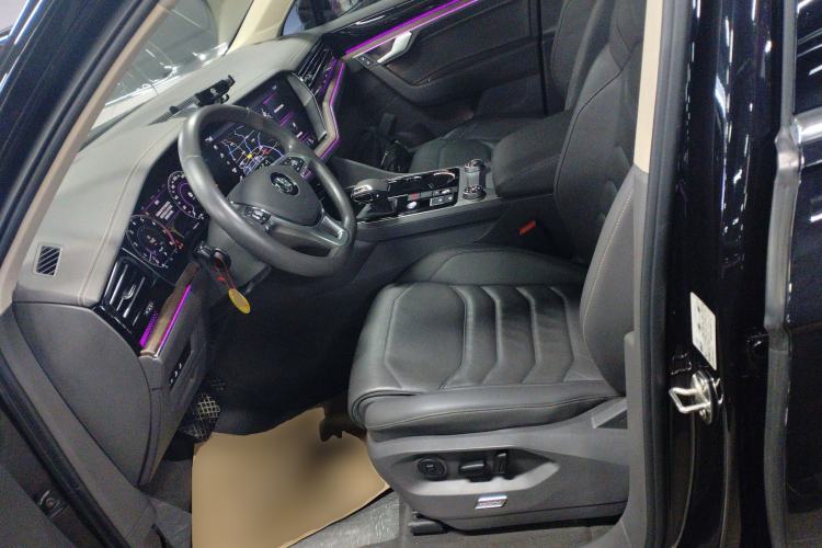 Used Volkswagen Touareg 2019 3.0 TSI RuiFeng Edition China VI Standard Left Front Seat