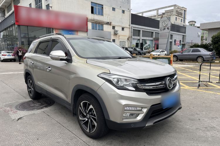 Used Dongfeng Fengon S560 2018 1.8L CVT Smart Connect 7-Seater