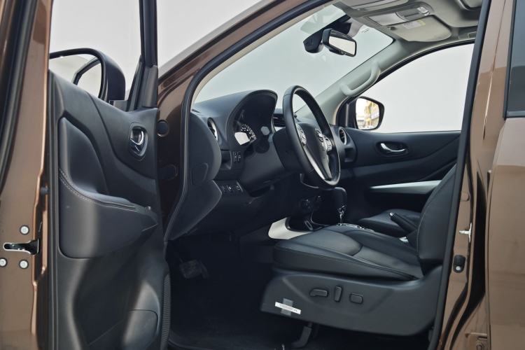 Used Nissan Terra 2020 2.5L XV 4WD Automatic Four-Wheel Drive Flagship Edition