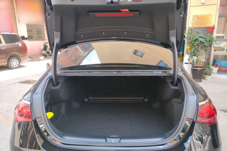 Used Mercedes-Benz E-Class 2024 E 300 L Luxury Model
