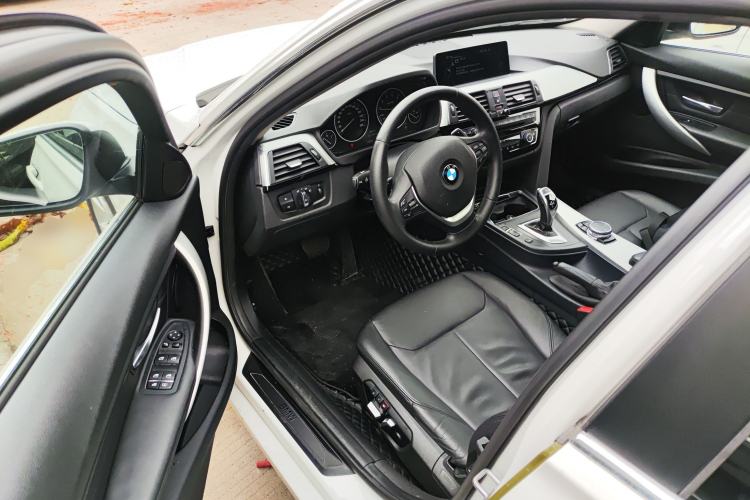 Used BMW 3 Series 2016 328Li Fashion Model
