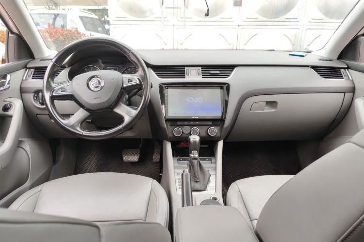 Used Skoda Octavia 2015 1.6L Automatic Yijun Edition