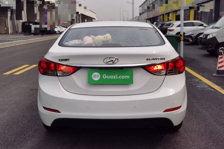 Used Hyundai Elantra (5th Generation / Langdong) 2015 1.6L Automatic Fashion Model