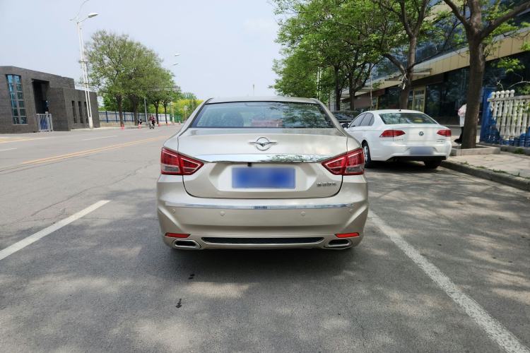 Used Haima Fumei 2014 M5 1.6L Manual Standard Model Exterior 4