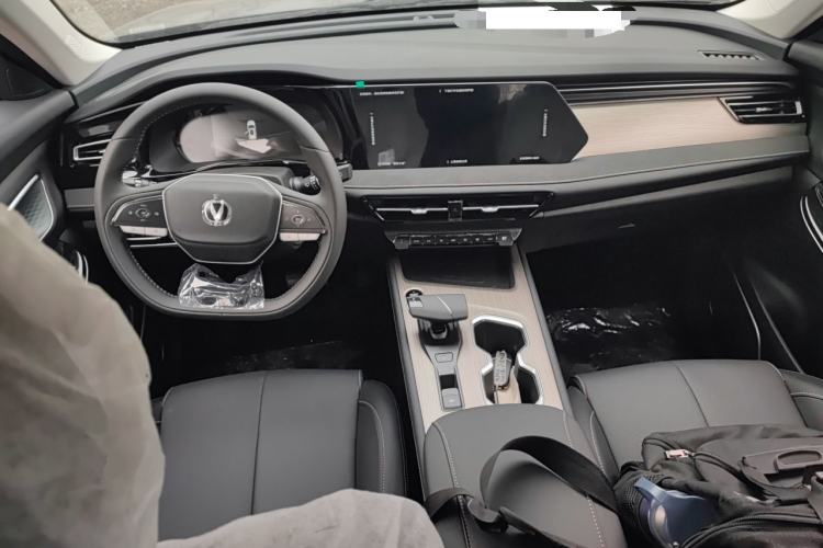 Used Changan CS75 2025 Model PRO 1.5T Enjoyment 7-Seater